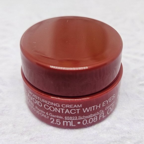 SK-II Facial Treatment Mask Pitera Facial Essence RNA Power Cream Travel Set - Picture 8 of 9